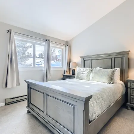 Renovated townhome in Homestead community of Edwards