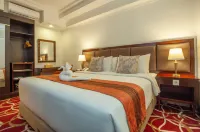 Grand Q Hotel Gorontalo Hotel dekat Masjid Al-Mubaraq