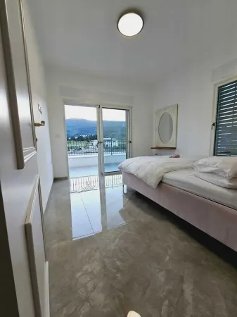 The White House Отели в г. Кирьят-Шмона