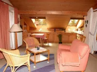 Well-kept attic apartment with mountain views, free WiFi, TV, Chiemgau map, ...