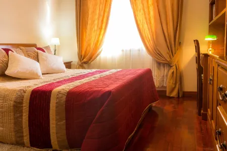 Porto House RT, comfort and refinement Отели рядом с достопримечательностью «Church of São Pedro da Cova»