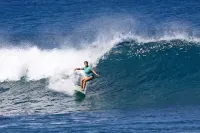 Spacious, attractively decorated 2 BR 1bath gated Apt, 4 Mins to Jobos Beach