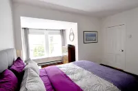 Downtown One Bedroom on Gower Street