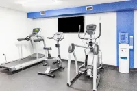 Stylish 2 BR walkout Apartment in DT