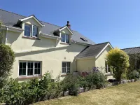 NEW Fantastic Pembrokeshire retreat in Carew