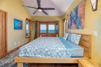 Seaside 3 Bedroom Villa with Pool in First Bight