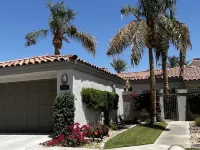La Quinta, PGA West. Beautiful townhome on Palmer Private CC Hotel in zona PGA WEST Greg Norman Golf Course