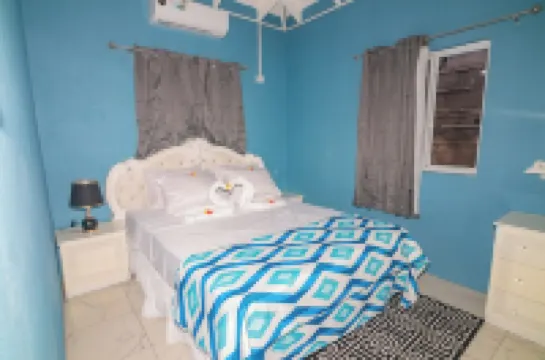 Tao's Cozy Cottage! Piton View