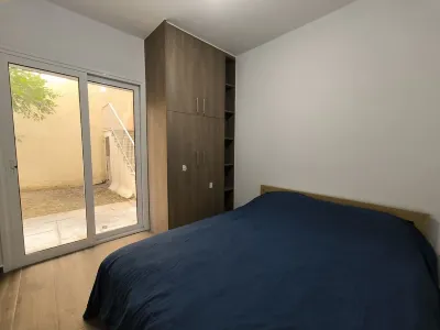 Marine Cocoon & Terrace Modern Apt, Private Garden