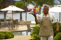 Beachfront Palms Villa on Flamingo Beach - PRIVATE Home at 5 Star Resort!