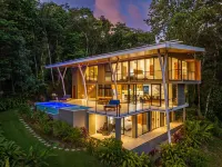 Tropical 4 Bedroom Luxury Home with Pool & Hot Tub - 4-Star