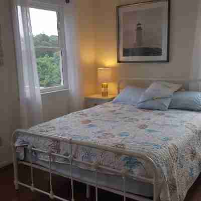 Chatham  Water  Front/View House Rooms