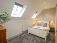 Upper Barn Hotels in Blithfield