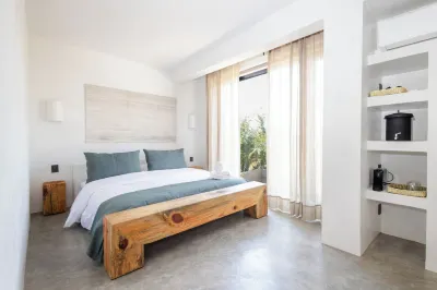 Lepetit Hotel di 