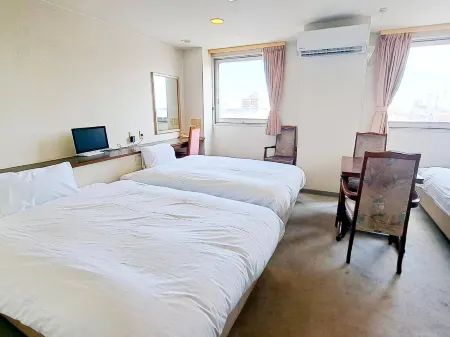 Hotel Areaone Naruto Отели в г. Мацусиге