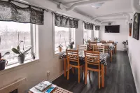 Abisko Guesthouse & Activities