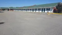 レイク ユーフォーラ イン - 駐車場