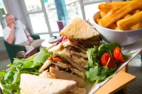 Thornbury Lodge Các khách sạn ở Oldbury-on-Severn