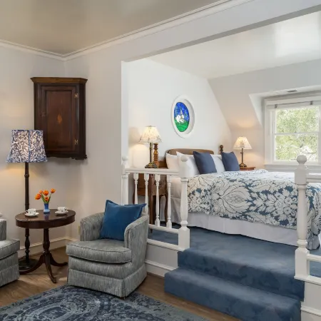 Cheshire Cat Inn & Cottages