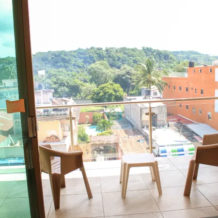 Auroza Resort