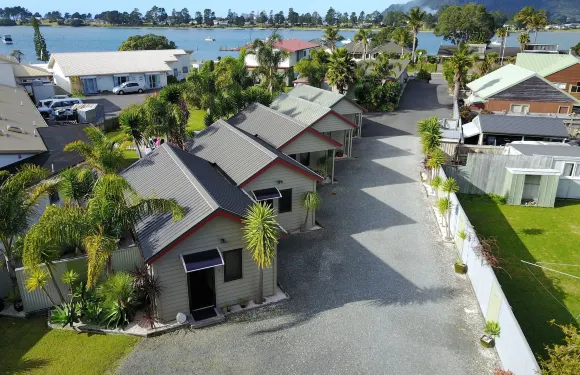 泰魯阿海岸汽車旅館