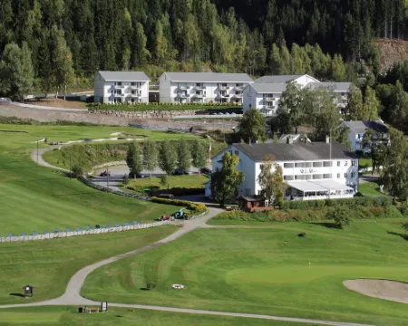 Nermo Hotel & Apartments Hotels in Oyer