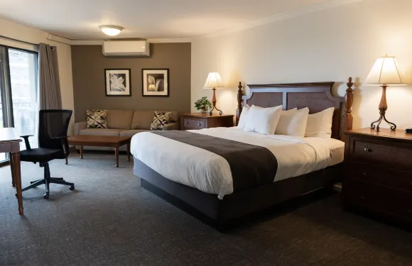 風向雞露台套房酒店