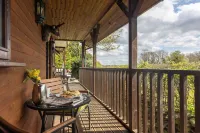 Rocklands Lodges