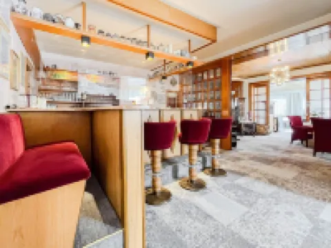 Hotel-Restaurant Vier Linden Hotels in Stade