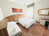Hotel Mediterraneo - balcony