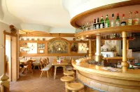 Alpenhotel Kronprinz Hotels in Mitterbach