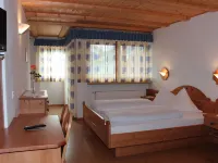 Pension Widmann Hotel a Stulles