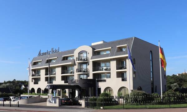 Alexander Hotel