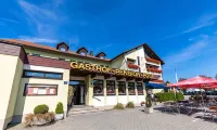 Gasthof Pension Post Hotels near Dinopark Altmühltal