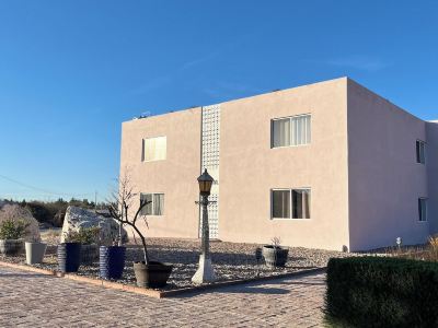 Pedernal Hotel