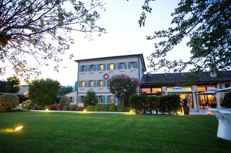Hotel Asolo Отели в г. Pieve del Grappa
