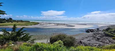 Creighton's Cottage - Paturau River Hotels in 