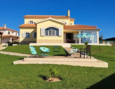 Harmonic House with sea view