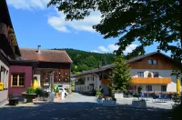 Hotel der Bäume Hotels in Bobrach
