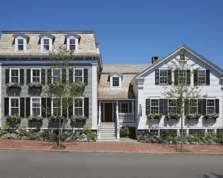 Greydon House Hotels in Nantucket