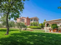 Villa Majmajola