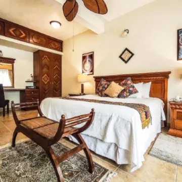 La Buena Vibra Wellness Resort & Spa