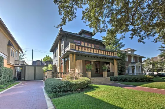 Dreamy Houston Boho Cottage w/ Private Pool!