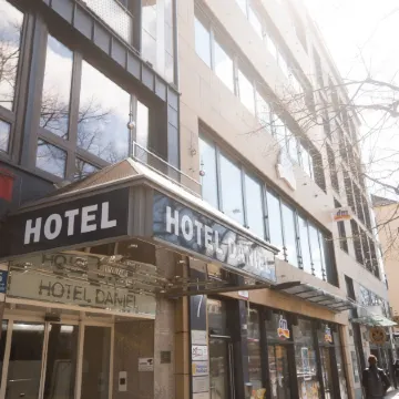Hotel Daniel Отели рядом с достопримечательностью «Карлстор Гейт»