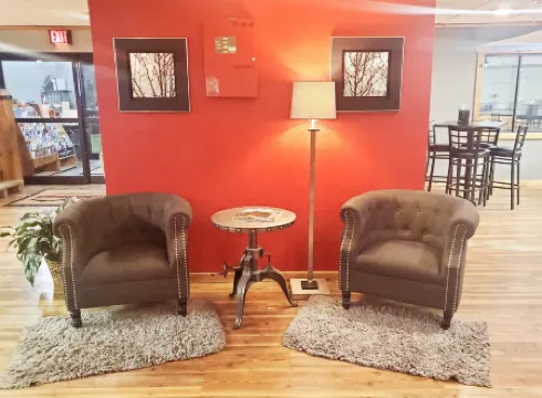 Blackstone Lodge and Suites