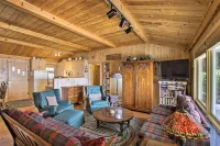 Cozy Baileys Harbor Cottage on Lake Michigan! - WiFi