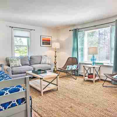 Cape Cod Escape about 2 Mi to Beaches and Dining! Rooms