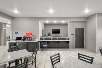 Riverstone Suites - Chippewa Falls Hotels in Chippewa Falls
