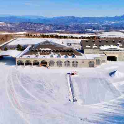 パルコール嬬恋リゾート スキー＆ホテル (PalCall Tsumagoi Ski Resort) Hotel Exterior