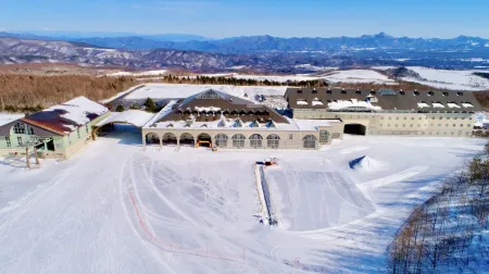 Palcall Tsumagoi Resort Hotel